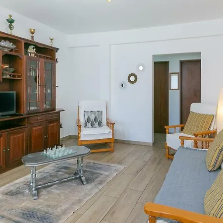 C13 - Belavista 3 Bed Lejlighed