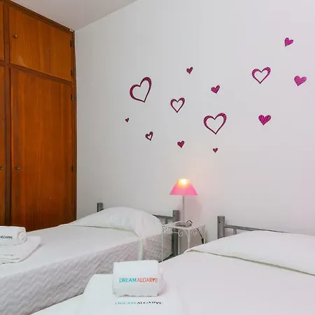 C13 - Belavista 3 Bed Lagos