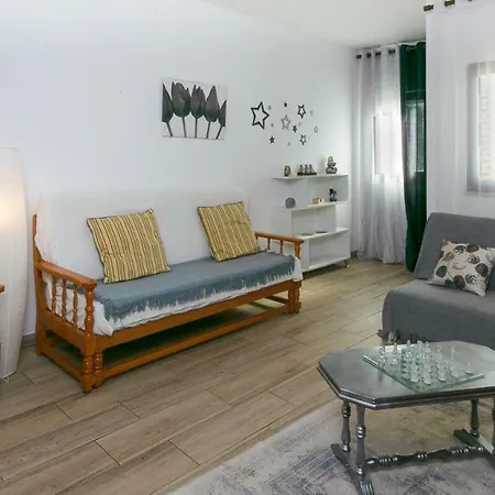 C13 - Belavista 3 Bed Apartment